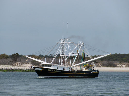 commercal fishing trawler